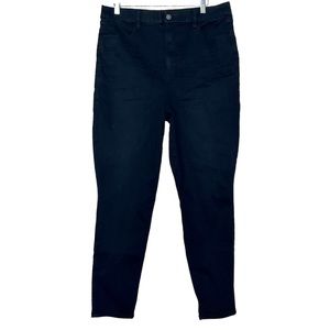 NWOT American Eagle black Jeans Next level stretch skinny women’s jeans sz 18